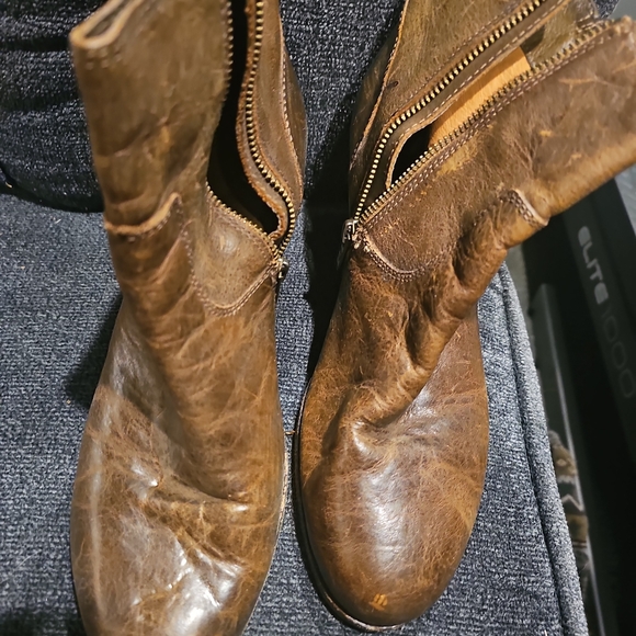 Frye boots - Picture 3 of 4